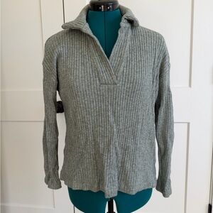 LOFT Women's Ribbed Collared Long Sleeve Top – Size M